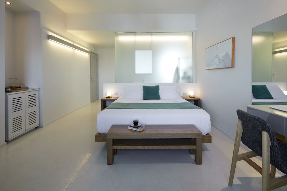 undefined Alti Santorini Suites 8