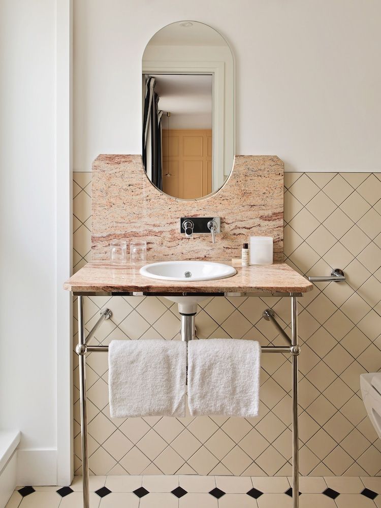 undefined New Hotel Lafayette 7