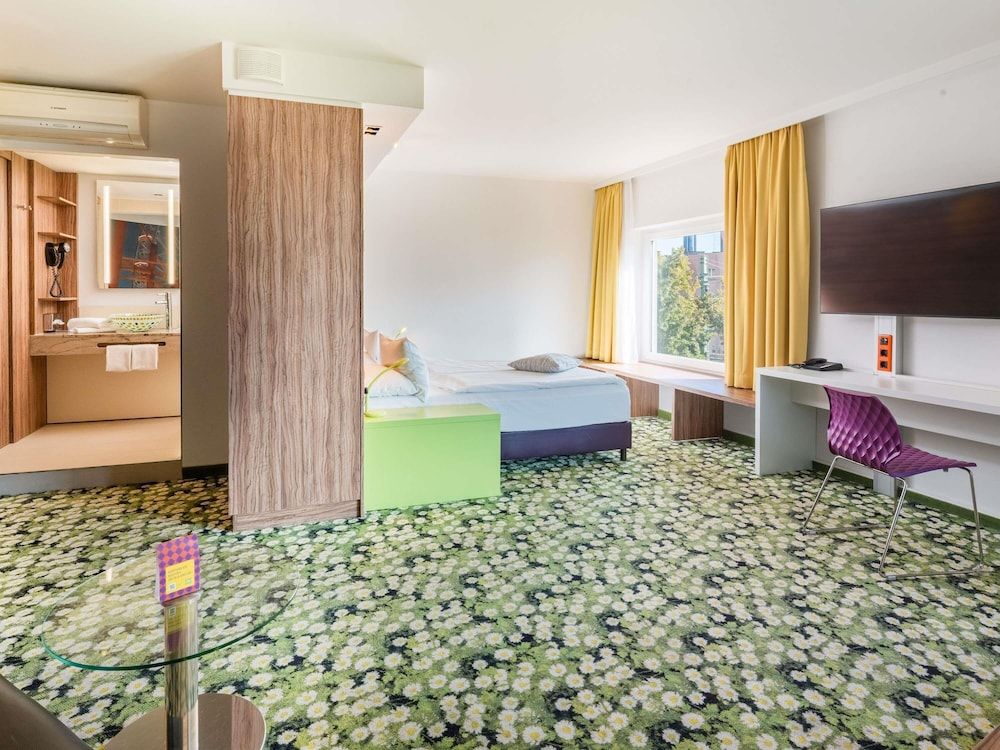 undefined Ibis Styles Wien City 2