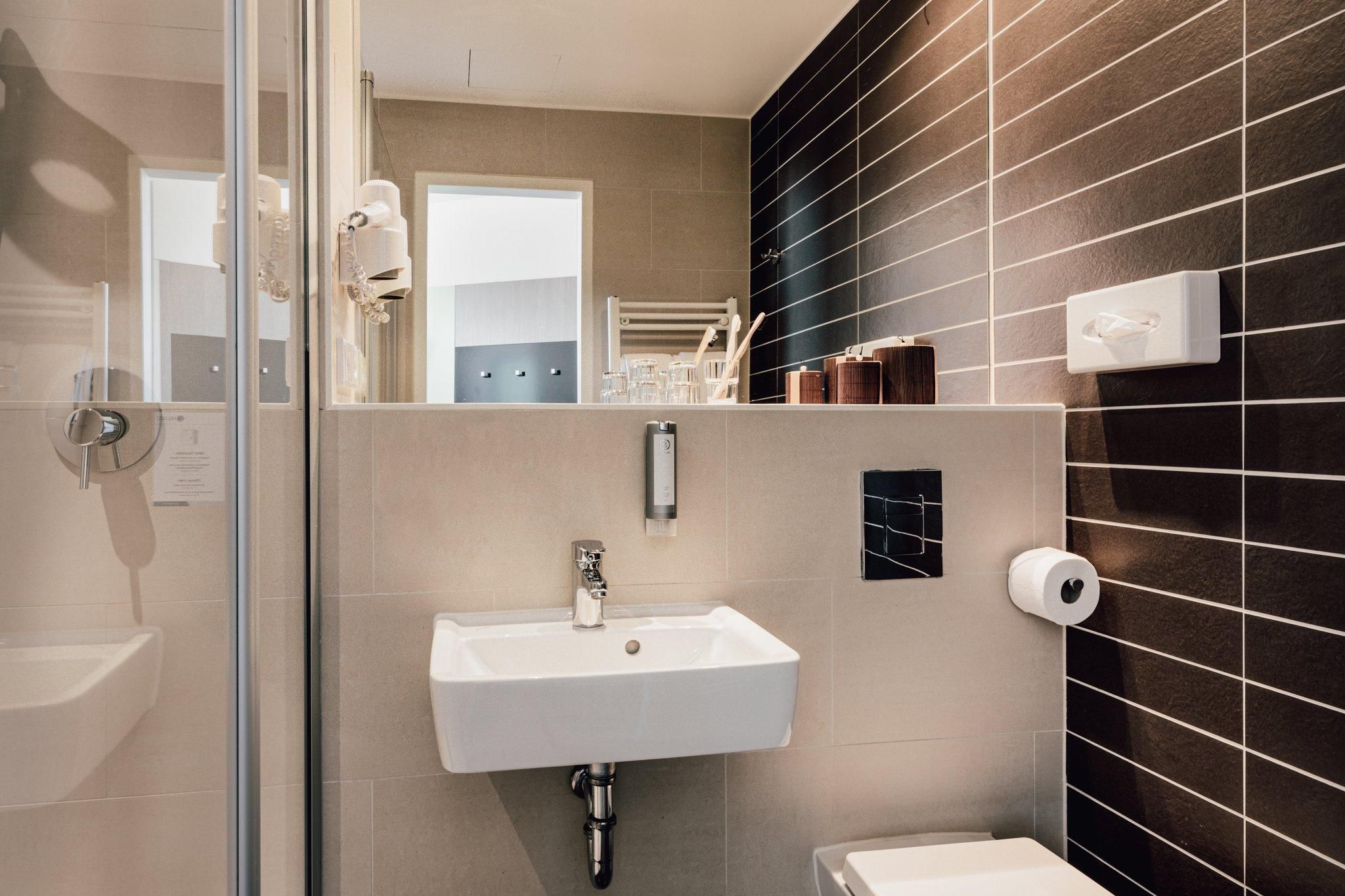 undefined Garner Hotel Berlin - Charlottenburg by IHG 4