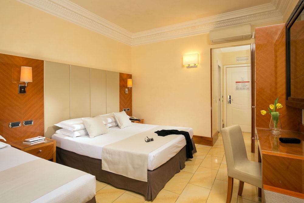 Hotel Sonya Triple Room 2