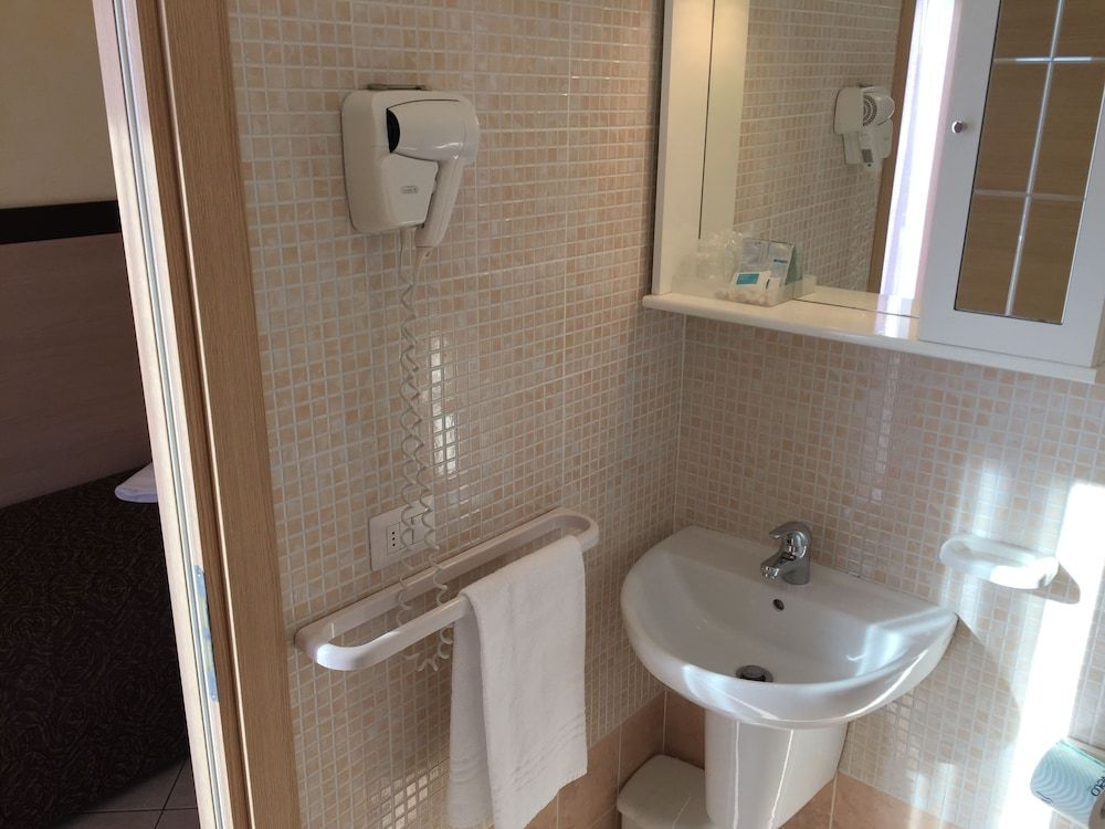 Double Room Single Use