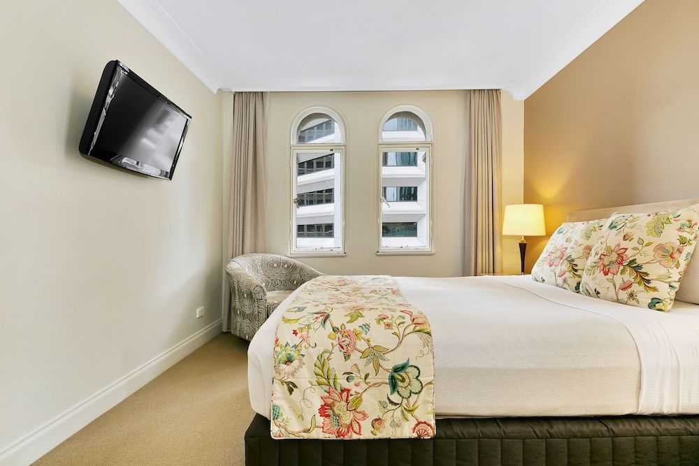 The Manor Apartment Hotel Two Bedroom Apartment Queen/Twin