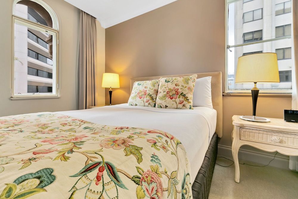 The Manor Apartment Hotel Two Bedroom Apartment Queen/Twin 2