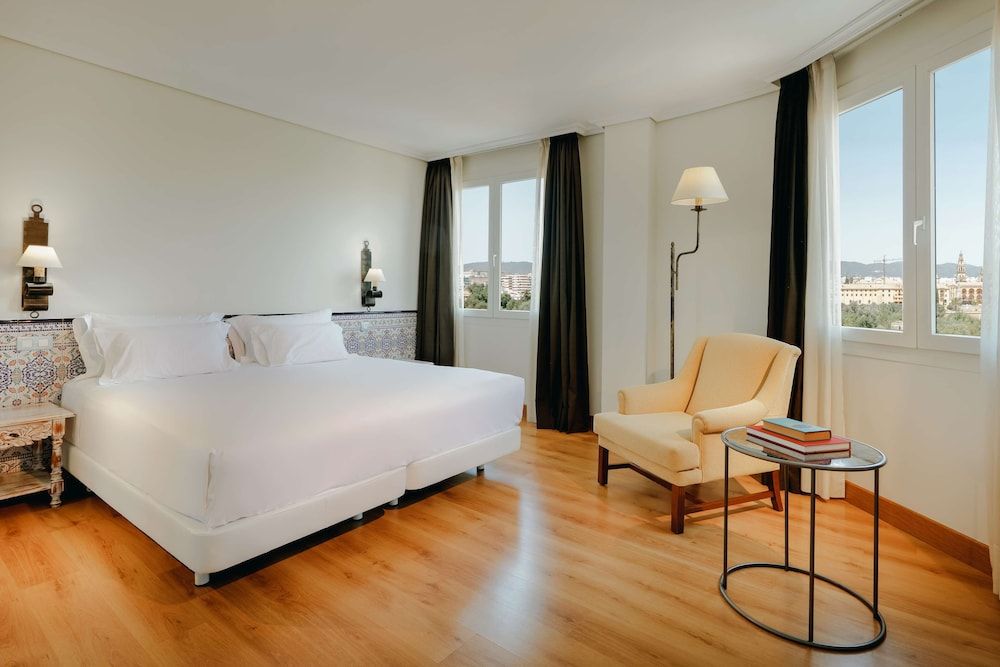 Hesperia Córdoba Family Double Room 2
