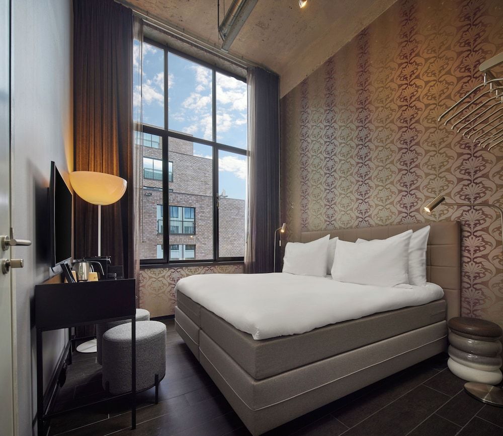 Westcord Hotel Eindhoven Matchbox