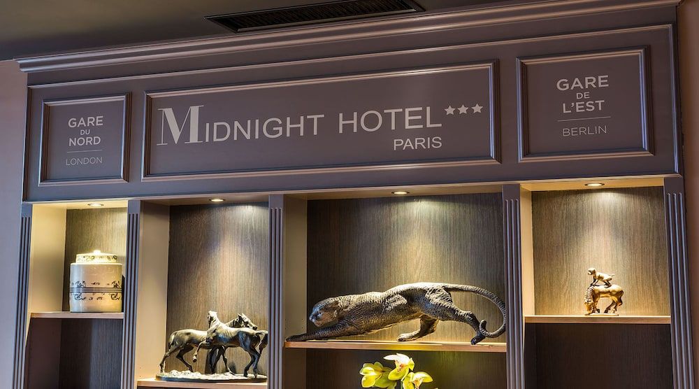undefined Midnight Hôtel Paris 6