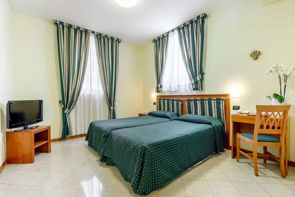 undefined Residenza Paolo VI 7