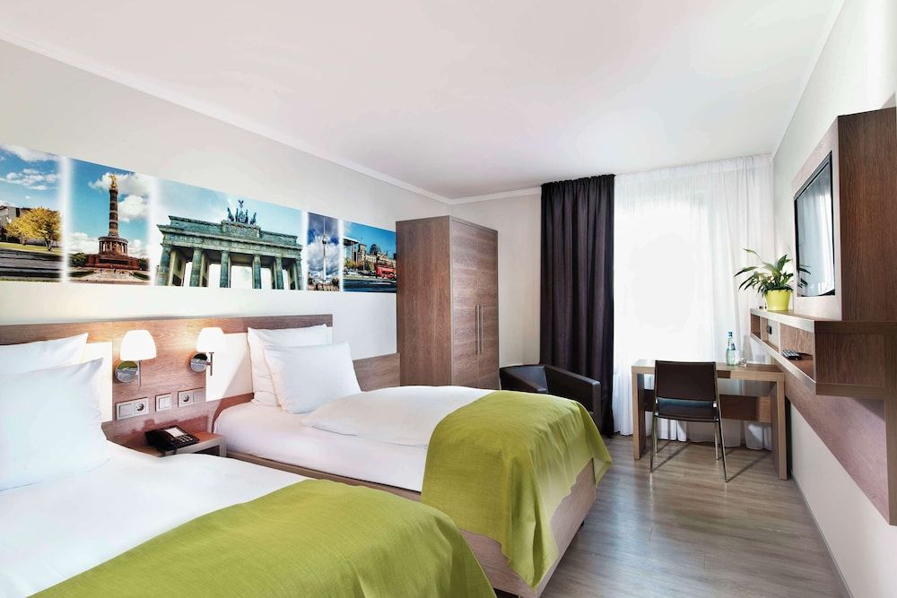 Best Western Hotel Kantstrasse Berlin Standard Room, 2 Twin Beds