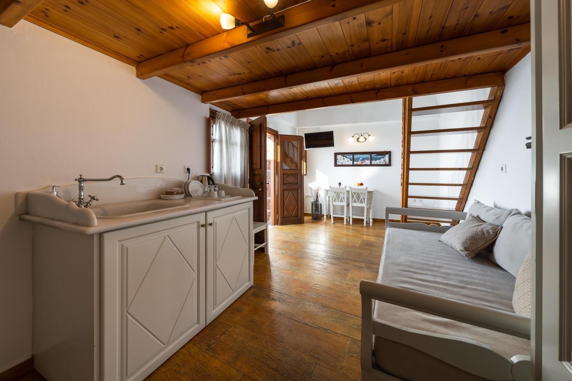 Studio Smaro with Caldera View-Split Level