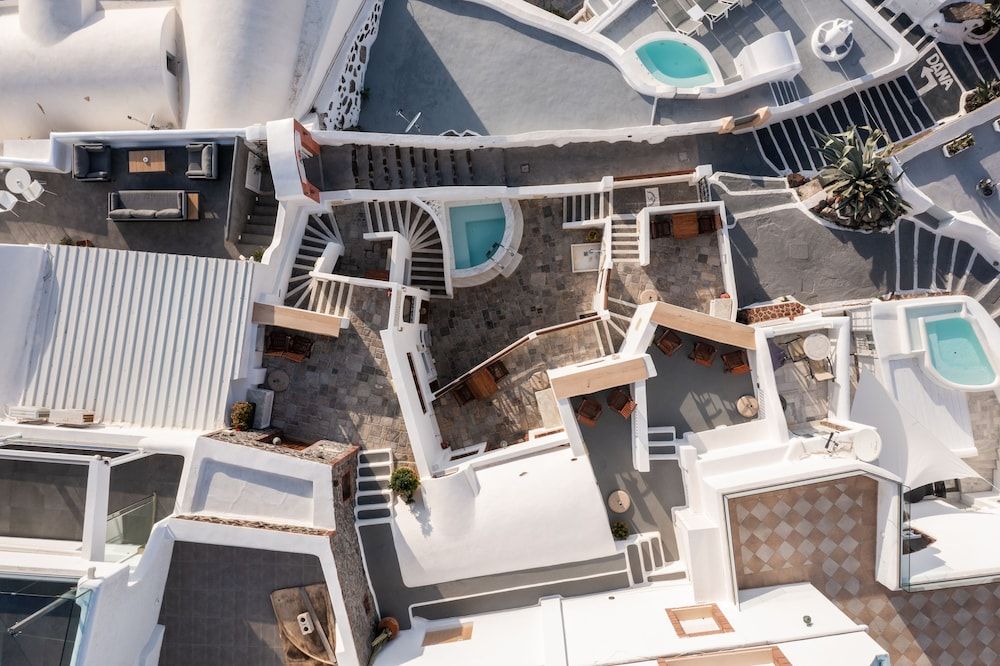 undefined Smaro Studios 6