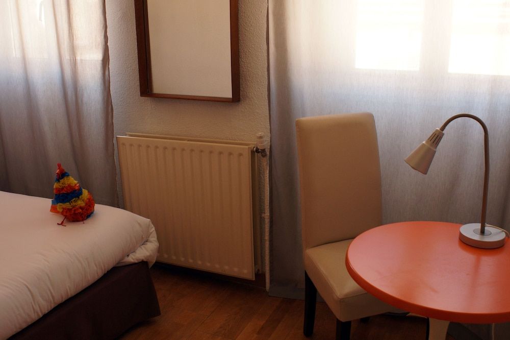 Hôtel Edmond Rostand Double Room 10