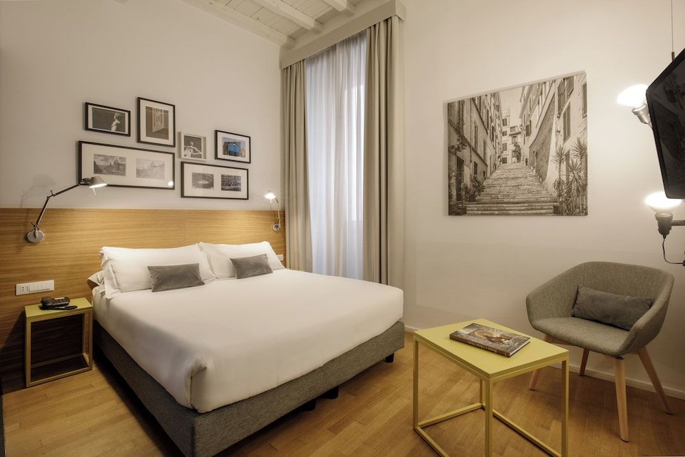 Coronari Palace Standard Double Room 3