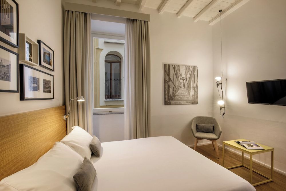 Coronari Palace Standard Double Room 2