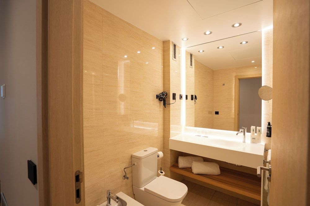 Hotel Zenit Bilbao Double Room 9