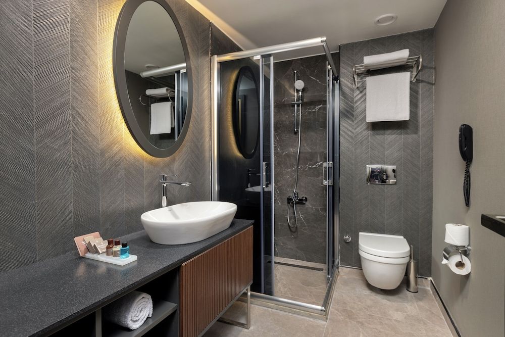 undefined Miracle Istanbul Asia Airport Hotel & Spa 10