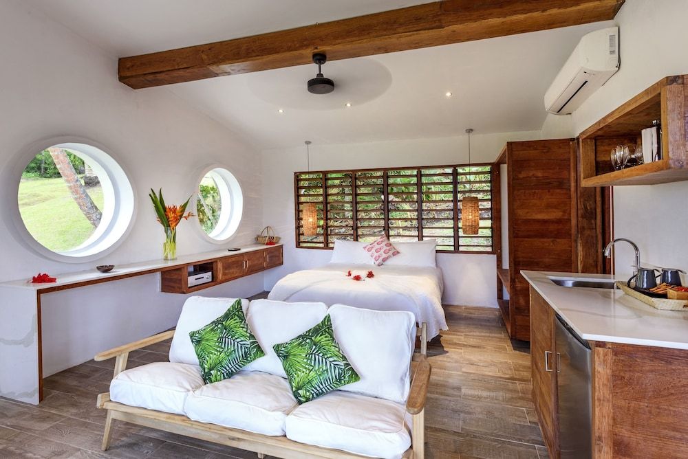 Two Bedroom Royal Retreat