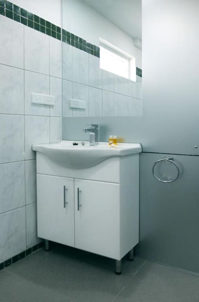 Southern Cross Hotel Fiji Premium Double Room, City View 4