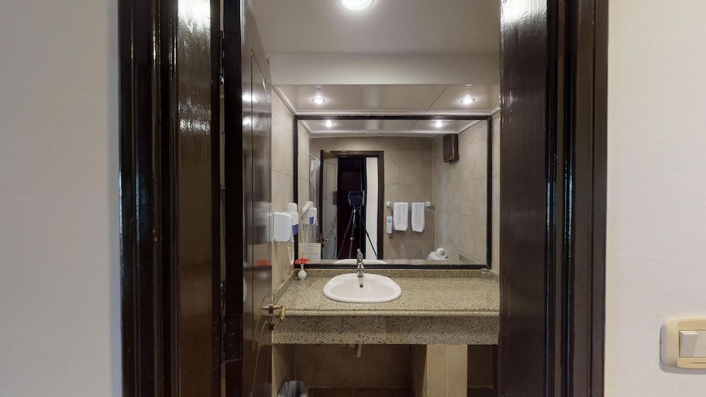 Wadi Lahmy Azur Resort Standard Room, Sea View 4