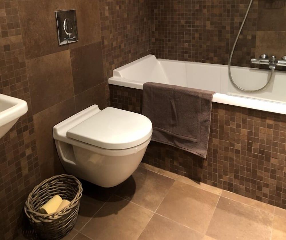 Lescalier Cottage, Private Bathroom (Capucine) 4