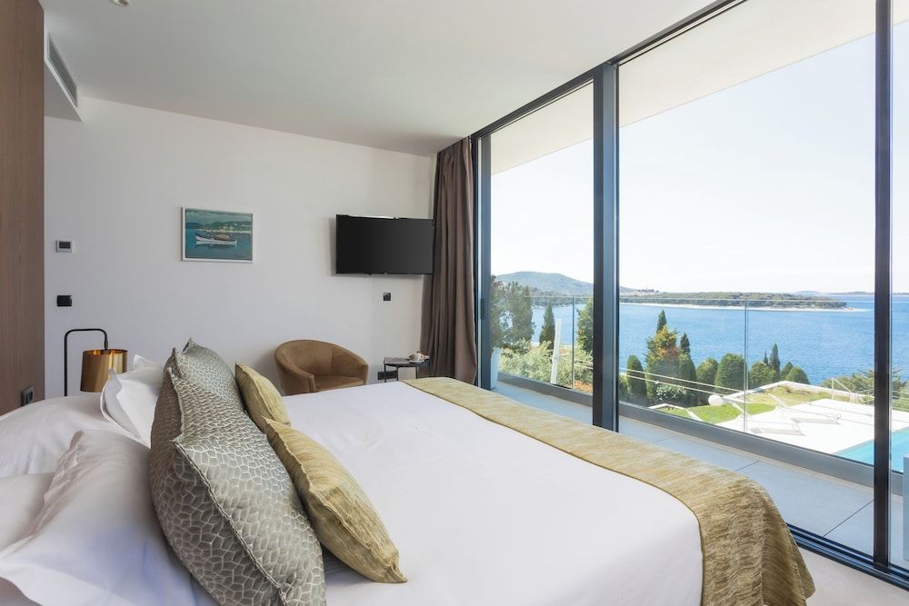 Superior Double or Twin Room, Sea View