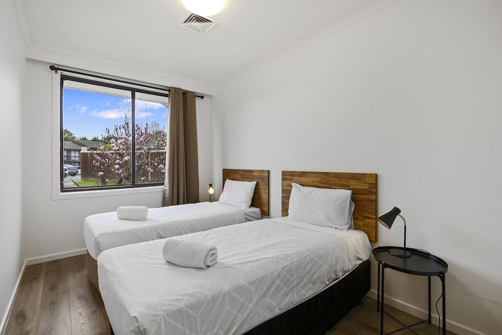 Econo Lodge Lilydale Four Bedroom Apartment 3