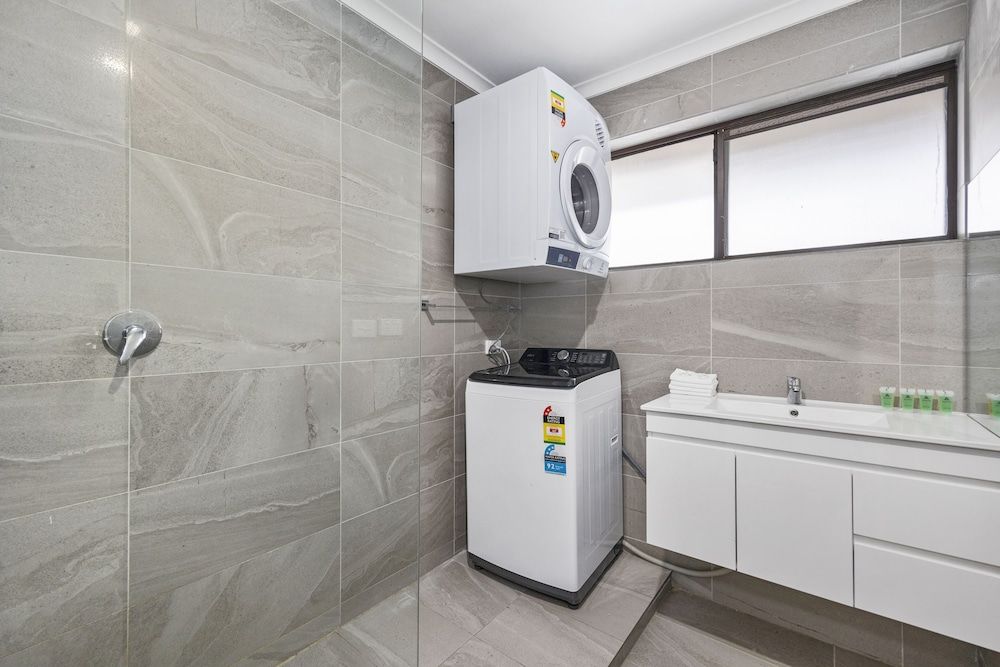 Econo Lodge Lilydale Three Bedroom Apartment 5