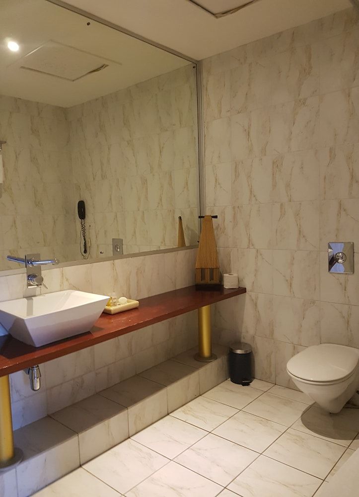 De Vos on the Park Classic Studio, 1 Double Bed, City View 4