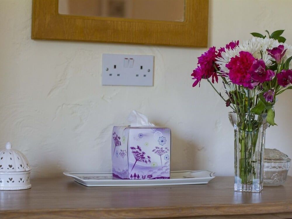 Magpies Superior Double Room, Ensuite 2