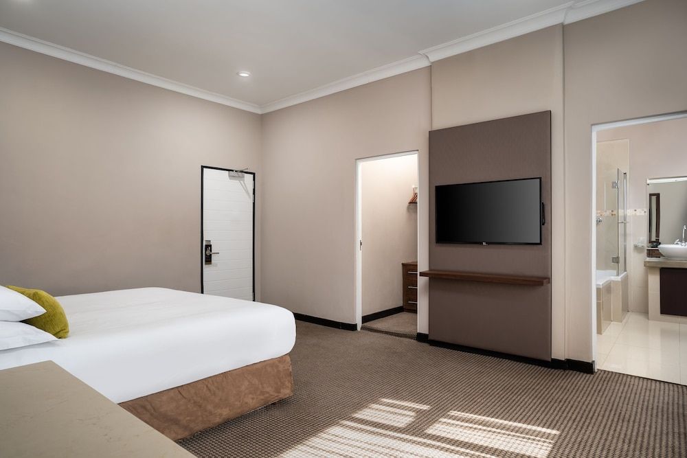 Premier Resort Sani Pass Executive Double Room