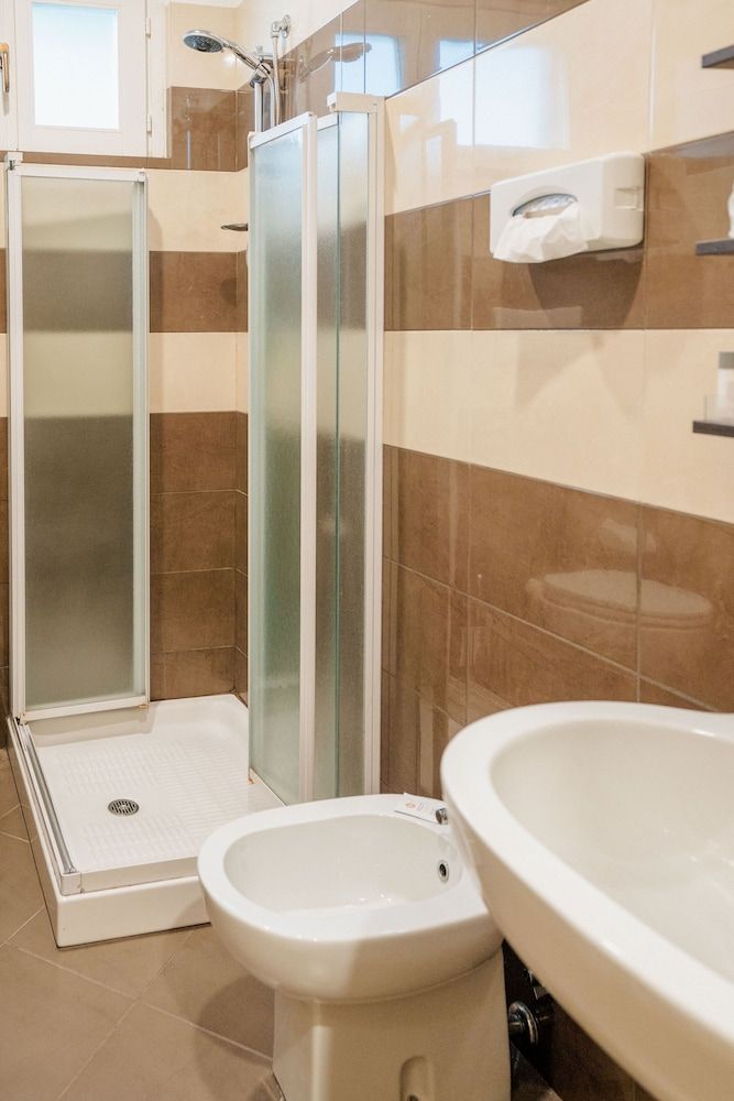 VILLA MARIA HOTEL & SPA Family Room 6