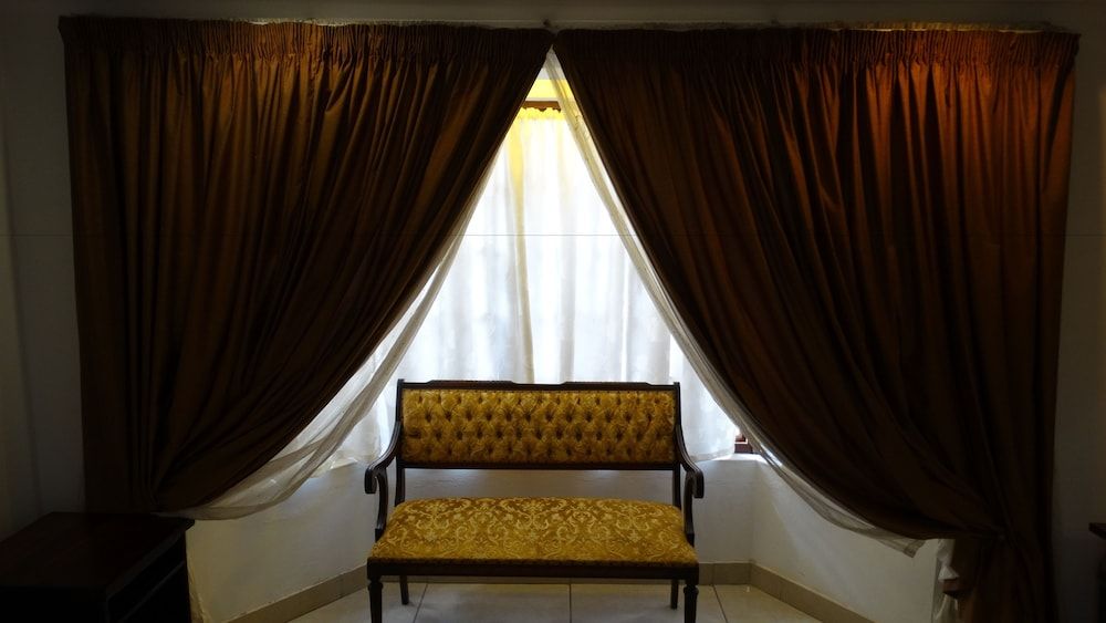 Sleepers Villa Executive Twin Room 10