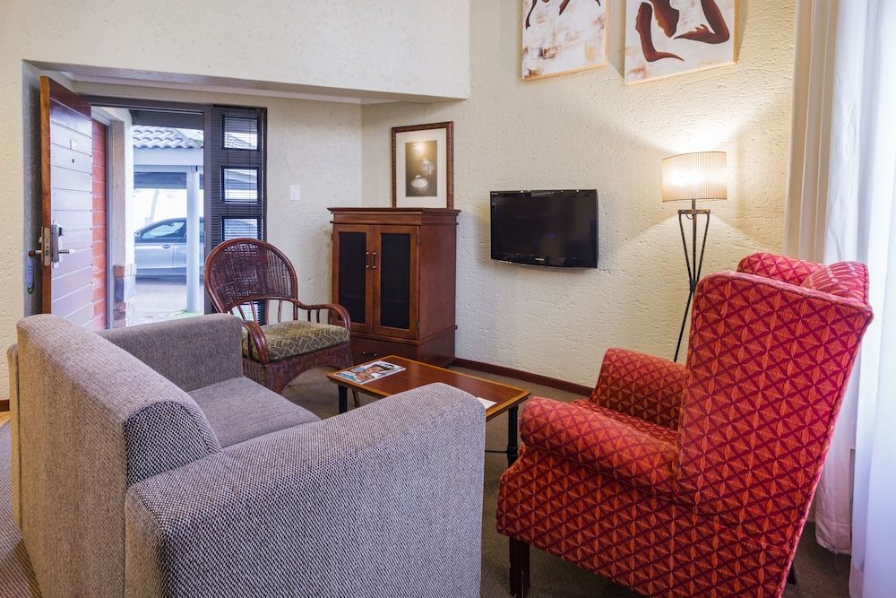 aha Kopanong Hotel & Conference Centre Suite 9