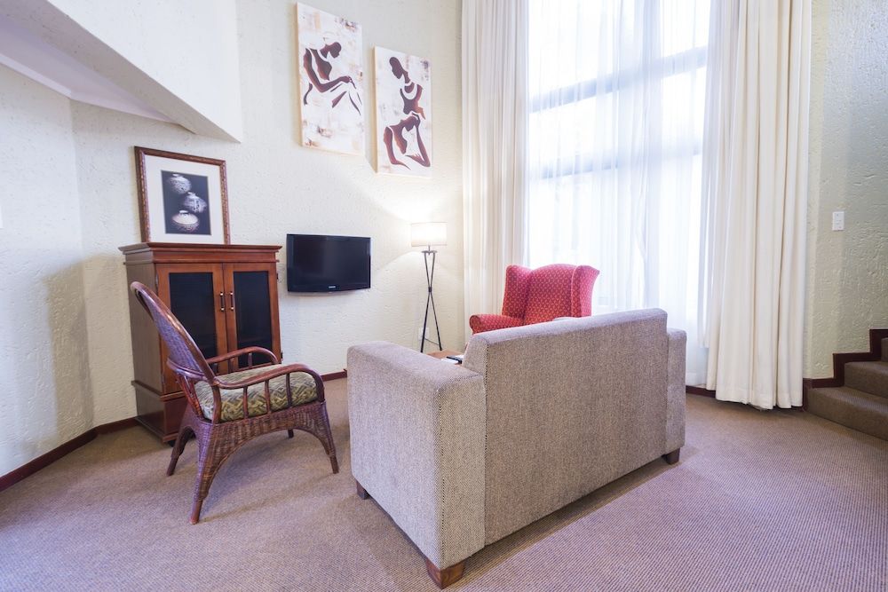 aha Kopanong Hotel & Conference Centre Suite 8