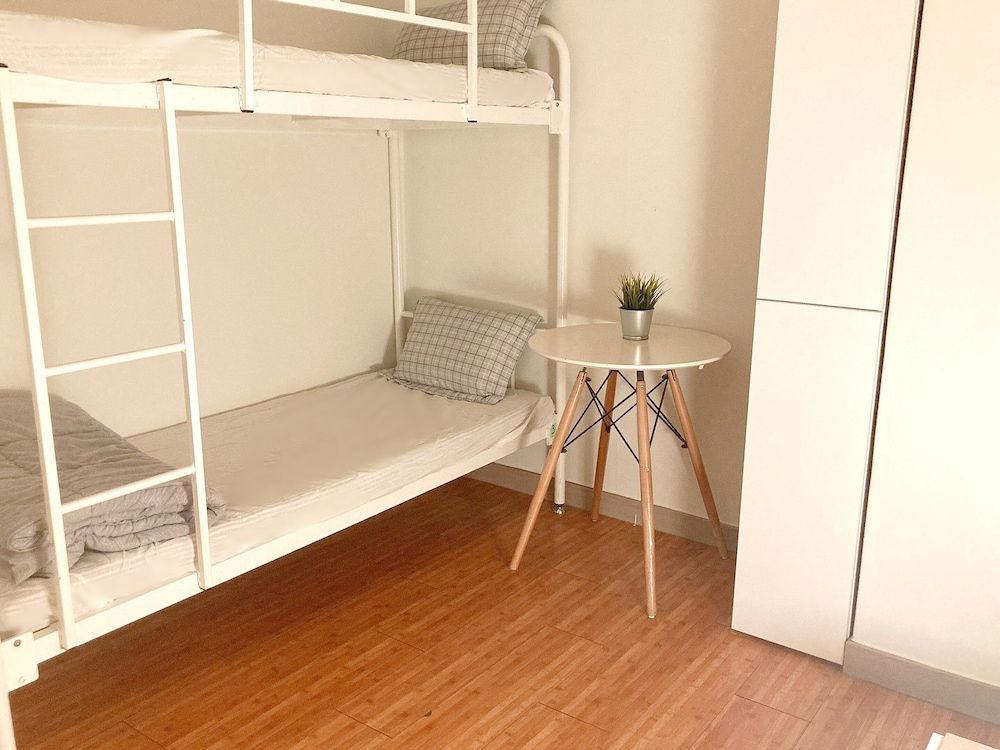 YaKorea Hostel Dongdaemun Twin Room 6