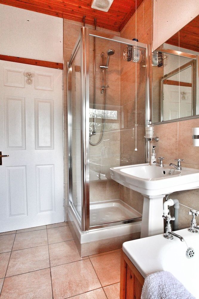 Elagh View Bed & Breakfast Standard Room, 1 Double Bed 9