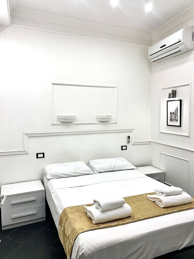 Antica Locanda dell'Orso Economy Double Room 4