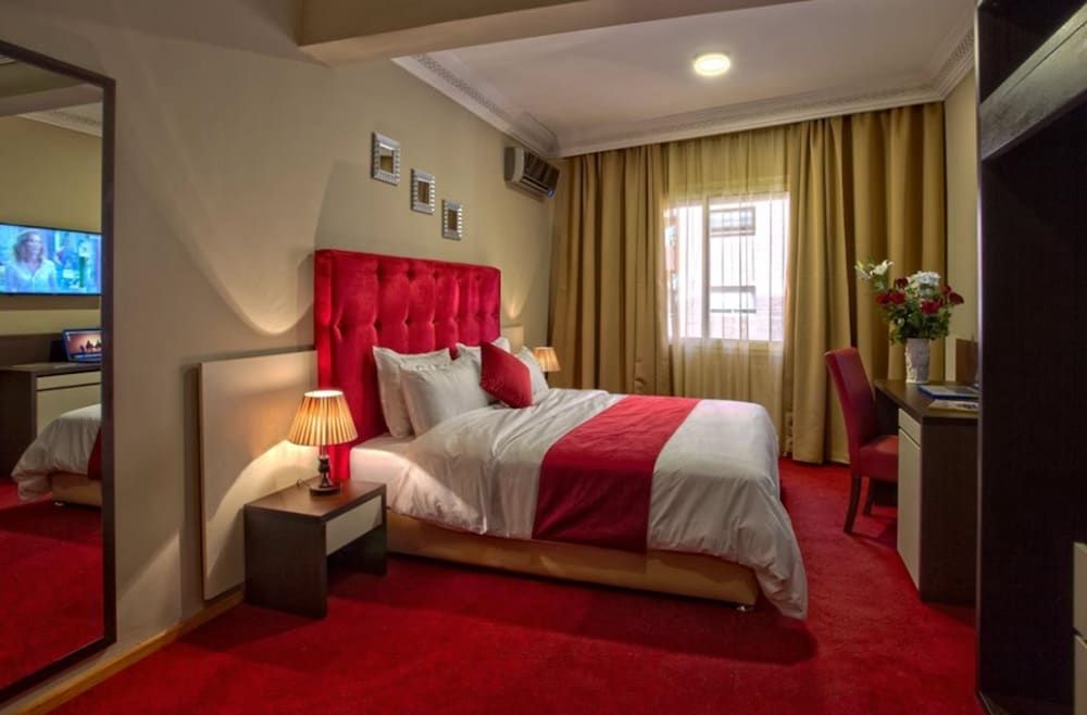 YAAD City Hotel