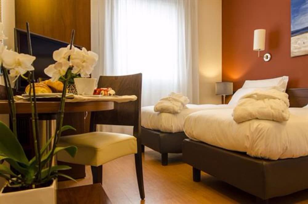 Hotel Europa Family Room 2