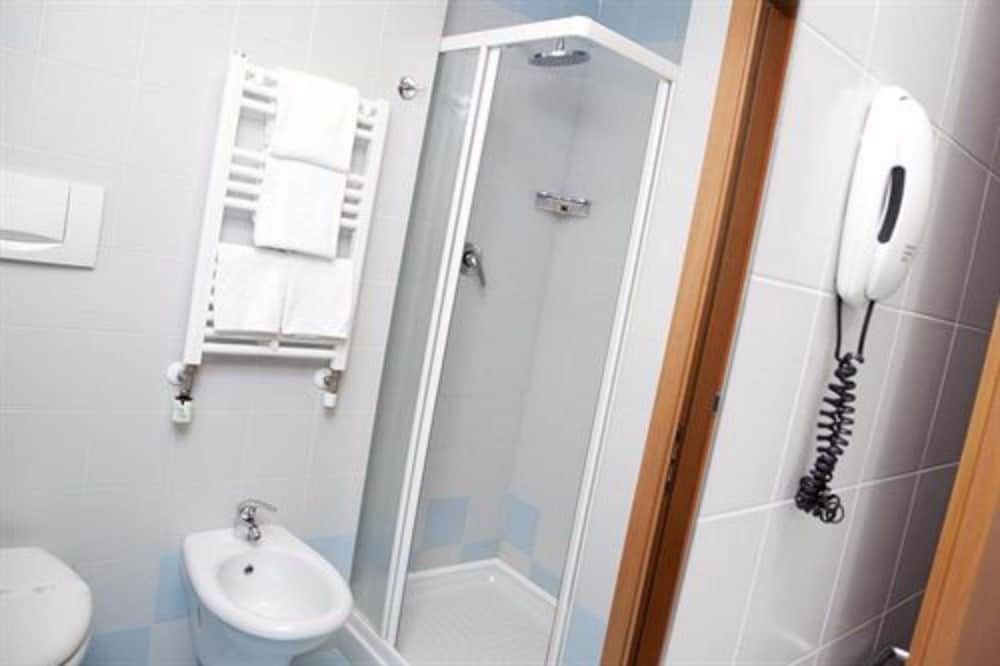 Hotel Europa French Room 5