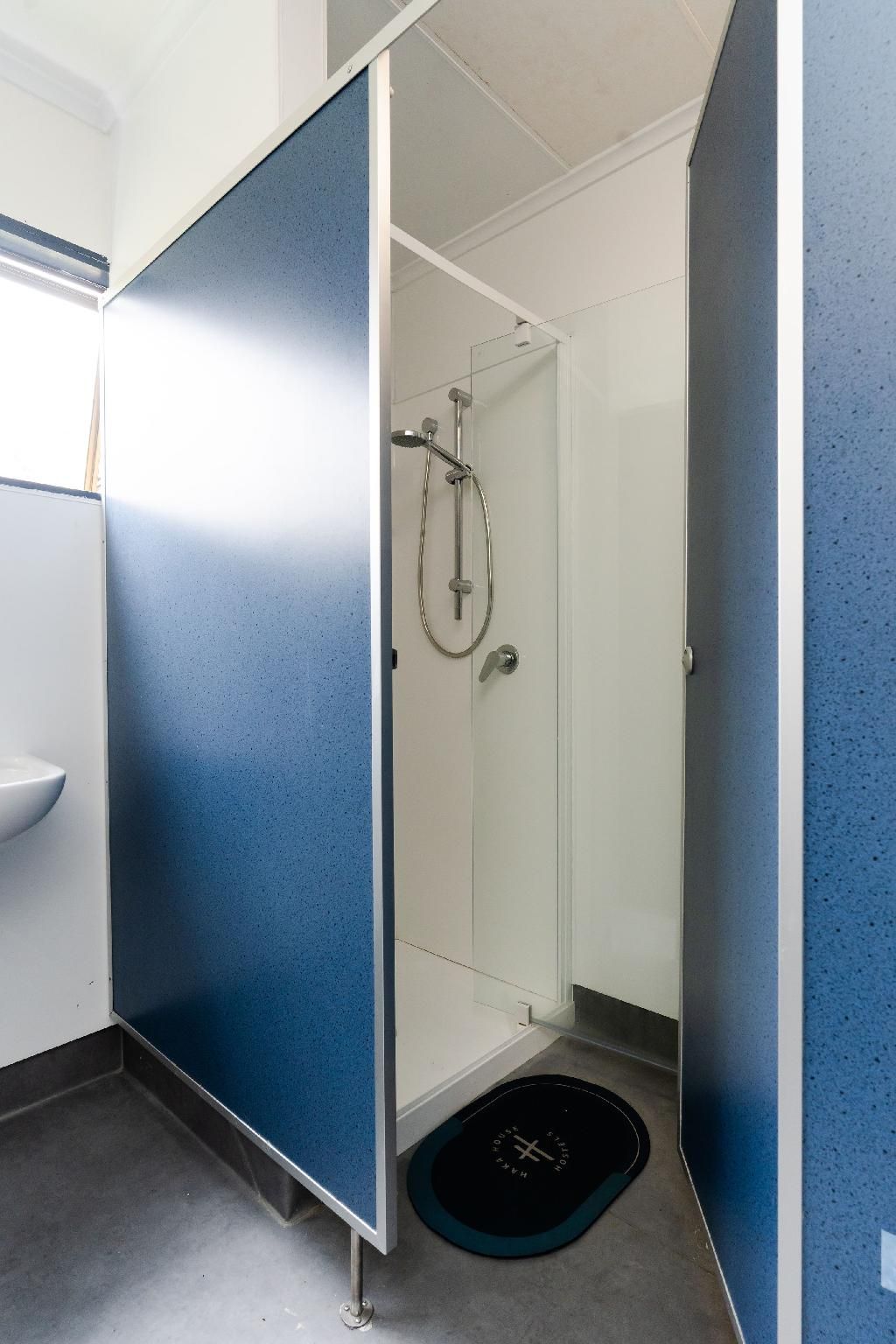 1 Person in 4-Bed Dormitory with Shared Bathroom - Mixed