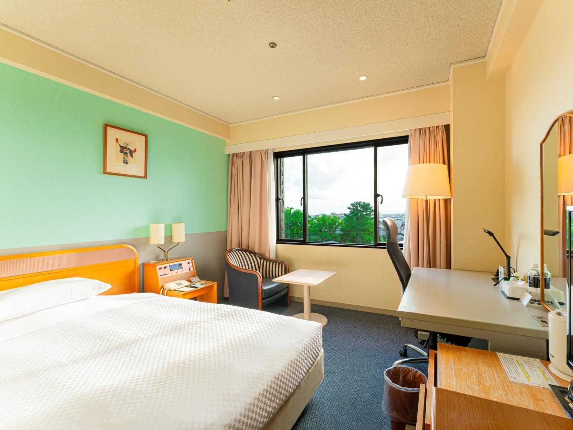 Double Room with Small Double Bed - Non-Smoking