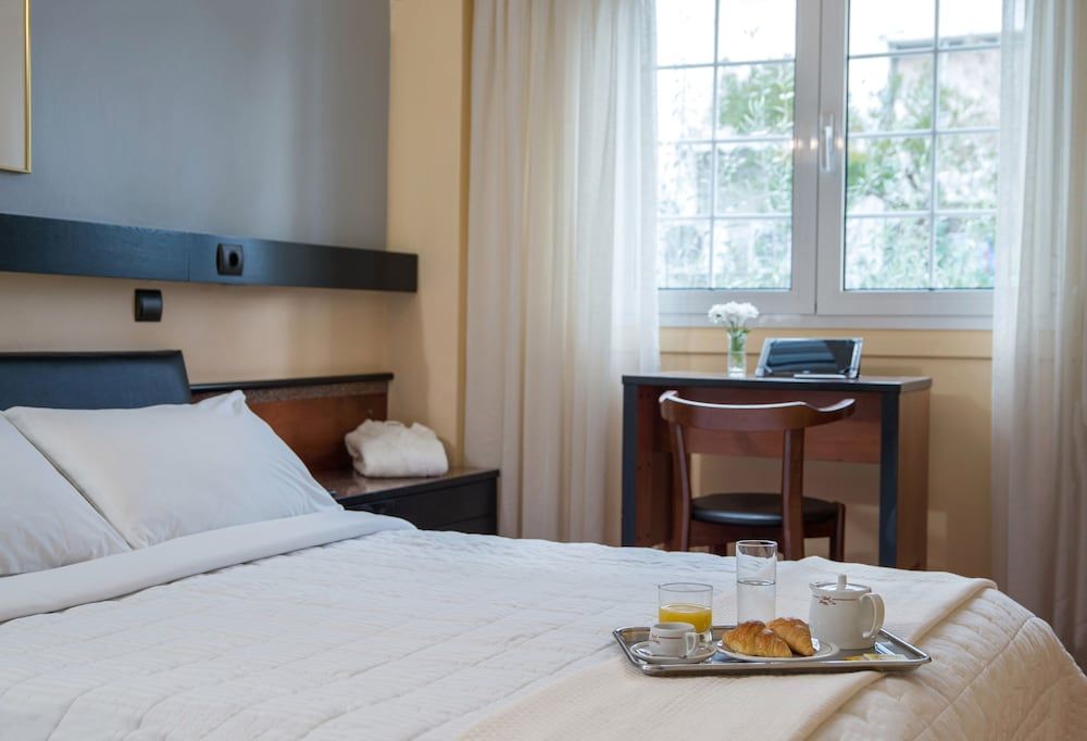 Victory Inn Economy Double Room