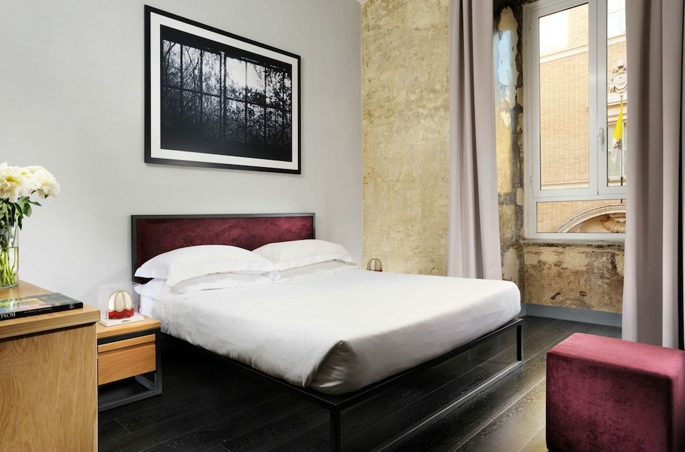 Suite Art Navona Deluxe Double Room, 1 Queen Bed 3