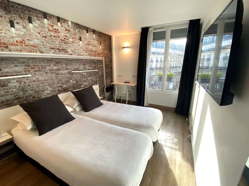 Best Western Hotel Le Montparnasse Classic Room, 2 Twin Beds, Non Smoking 3