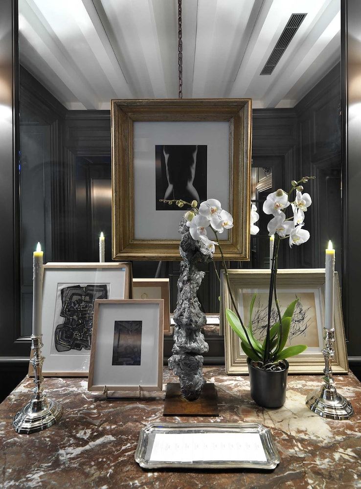 undefined Hôtel Marquis Faubourg Saint Honoré 9