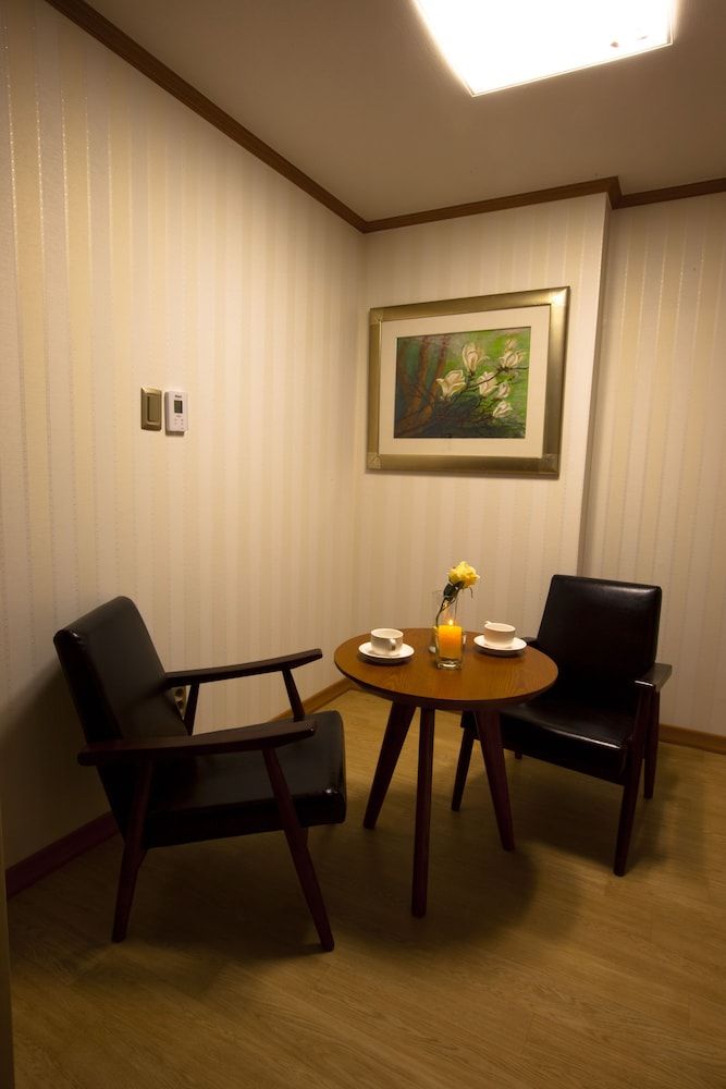 Hotel Daewoo Inn Standard Twin Room 4