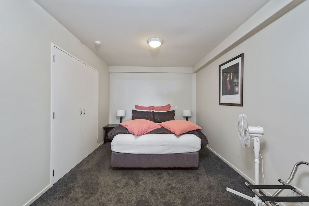 The Pavilions Beachfront Apartments Apartment, 2 Bedrooms, Ocean View 7