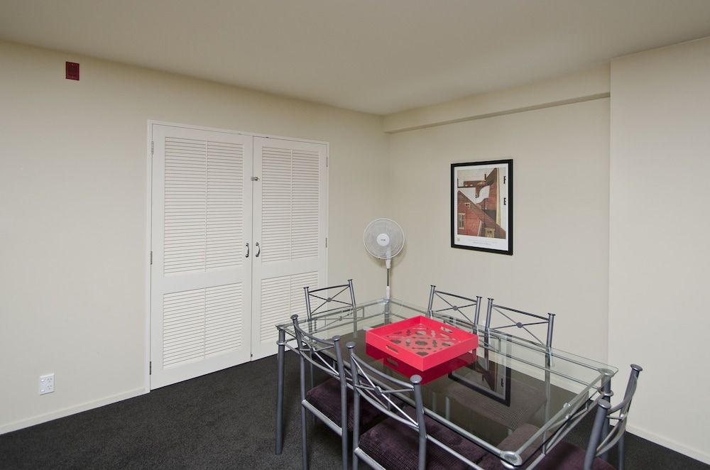 The Pavilions Beachfront Apartments Apartment, 2 Bedrooms, Ocean View 17