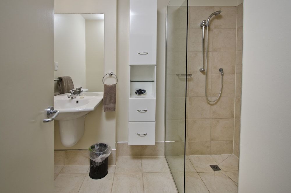 The Pavilions Beachfront Apartments Apartment, 2 Bedrooms, Ocean View 13